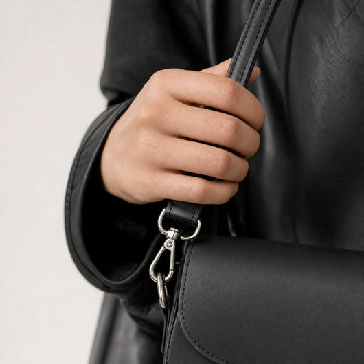 Bagsmith Essentials Black Compact Handbag With Pockets - Zara